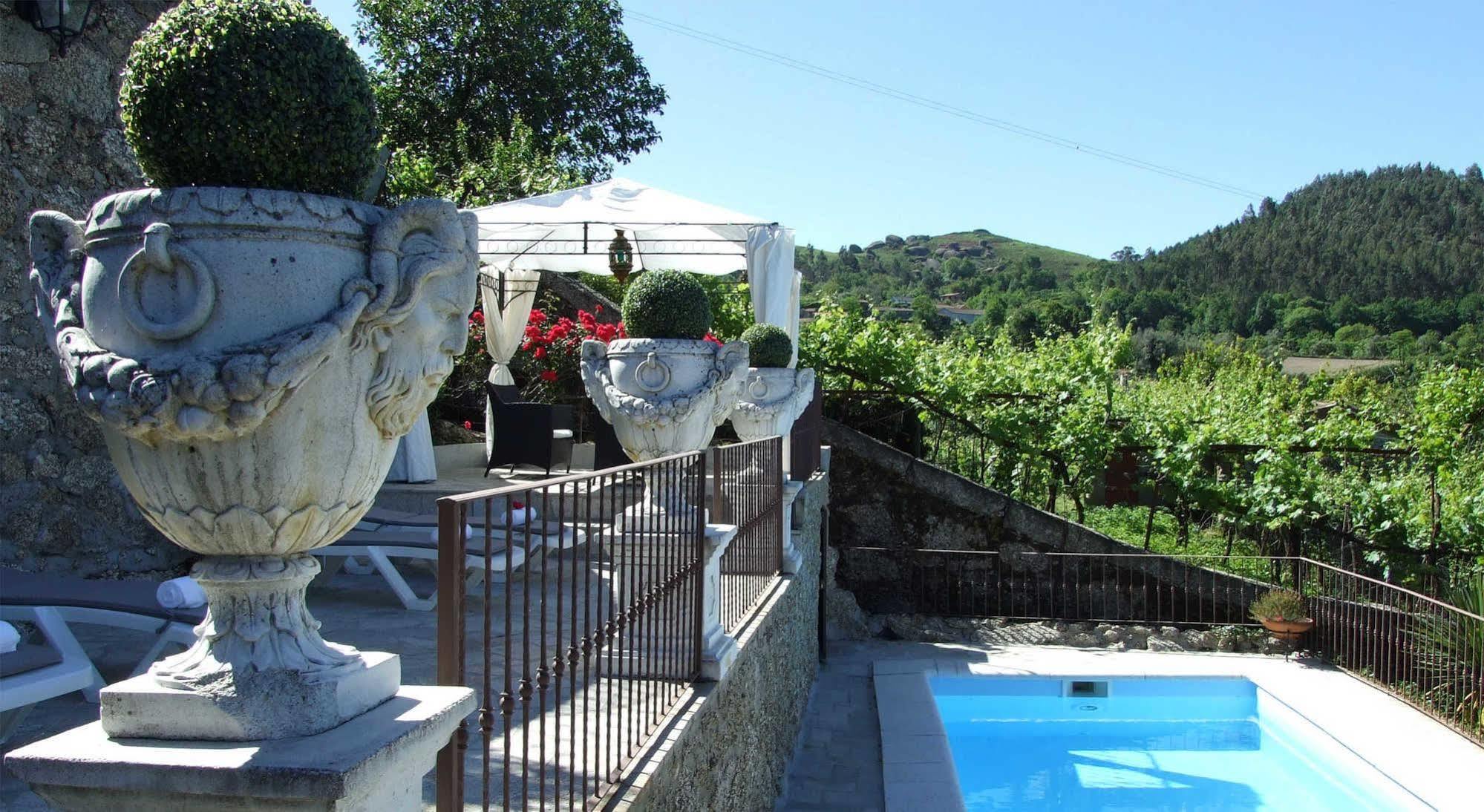 Boutique Hotel Solar Dos Anjos Vieira do Minho Exterior photo